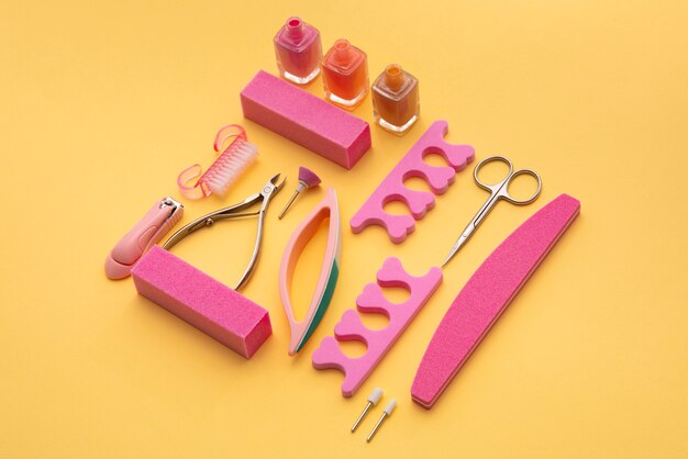 Narzędzia przydatne do wykonania manicure